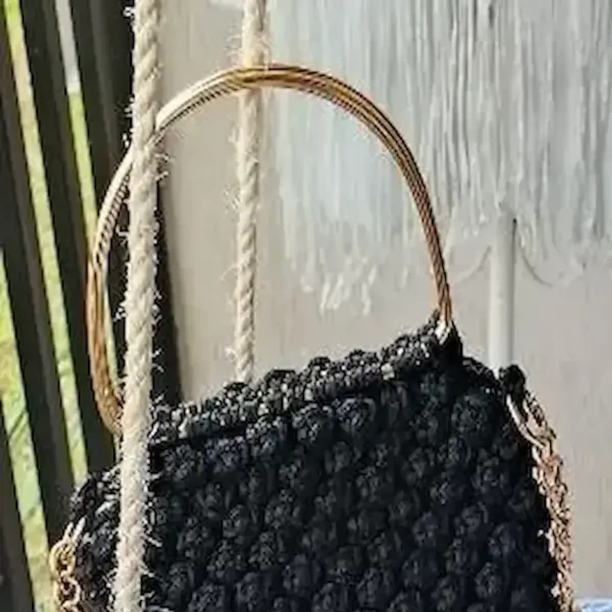 BOLSO MACRAME NEGRO GOLDEN