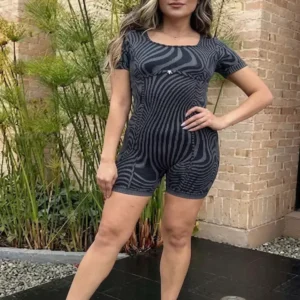 MONO IMPORTADO SHORT GRIS